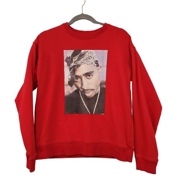 Forever 21 Sweatshirt Tupac Shakur Hip-Hop Legend Graphic Pullover Red Medium - Picture 1 of 11